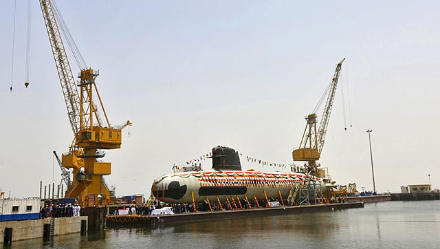 Ngày 6 tháng 4 năm 2015, Ấn Độ hạ thủy tàu ngầm lớp Scorpene đầu tiên mang tên INS Kalvari Ngày 6 tháng 4 năm 2015, Ấn Độ hạ thủy tàu ngầm lớp Scorpene đầu tiên mang tên INS Kalvari