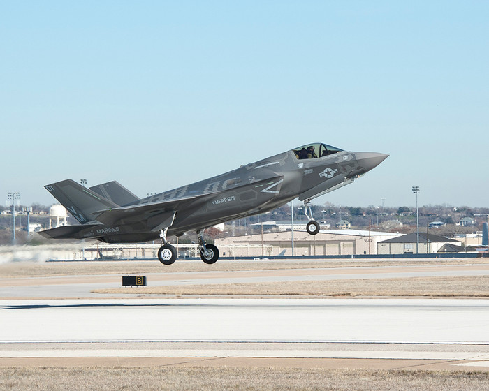 Máy bay chiến đấu tàng hình F-35 Mỹ