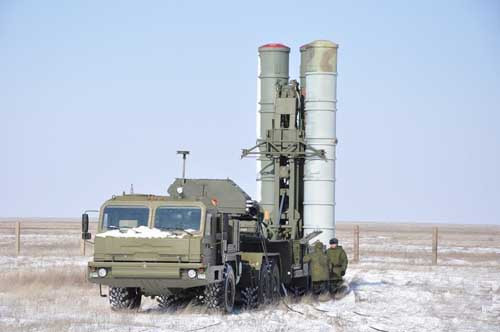 Hệ thống tên lửa phòng không S-400 do Nga chế tạo Hệ thống tên lửa phòng không S-400 do Nga chế tạo