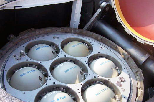 Giếng phóng tên lửa hành trình của tàu ngầm lớp Ohio Mỹ Giếng phóng tên lửa hành trình của tàu ngầm lớp Ohio Mỹ