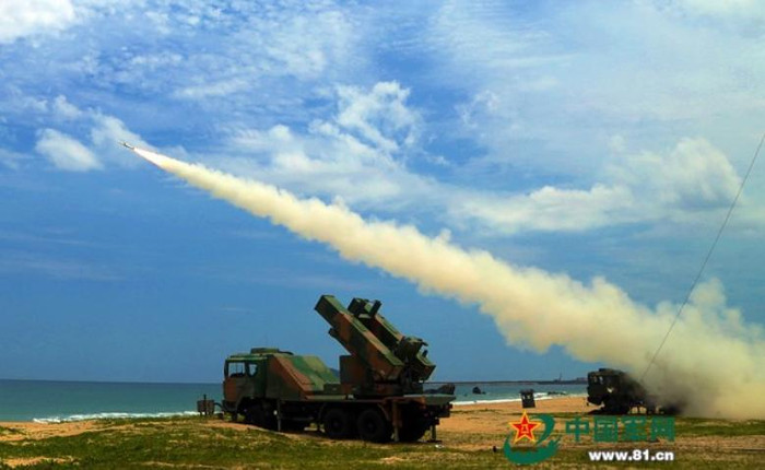 Trung Quốc cho Hạm đội Nam Hải tập trận trong bối cảnh hạ đặt giàn khoan trái phép và cho tàu chiến, máy bay quân sự đe dọa Việt Nam ở vùng đặc quyền kinh tế, thềm lục địa của Việt Nam. Trung Quốc cho Hạm đội Nam Hải tập trận trong bối cảnh hạ đặt giàn khoan trái phép và cho tàu chiến, máy bay quân sự đe dọa Việt Nam ở vùng đặc quyền kinh tế, thềm lục địa của Việt Nam.