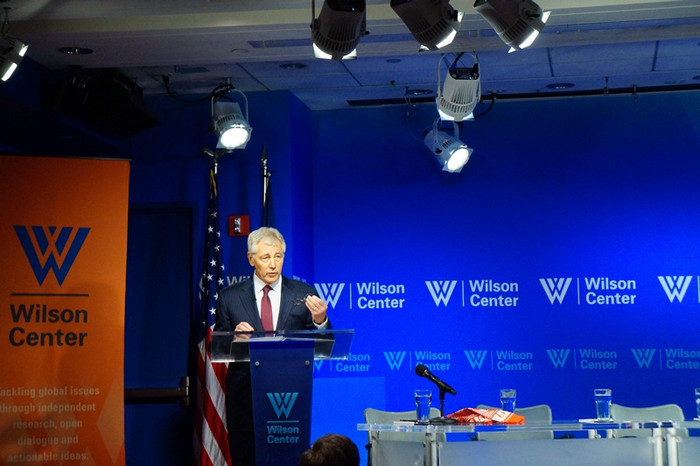 Ngày 5 tháng 2, Bộ trưởng Quốc phòng Mỹ Chuck Hagel phát biểu tại Trung tâm Wilson, thúc giục các đồng minh châu Âu tăng chi tiêu quân sự Ngày 5 tháng 2, Bộ trưởng Quốc phòng Mỹ Chuck Hagel phát biểu tại Trung tâm Wilson, thúc giục các đồng minh châu Âu tăng chi tiêu quân sự