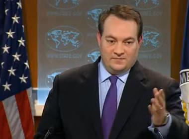 Ngày 22 tháng 5, người phát ngôn Nhà Trắng Patrick Ventrell tuyên bố Mỹ sẽ ủng hộ việc Việt Nam có hành động pháp lý để chống lại hành động xâm lược của Trung Quốc ở vùng biển thuộc chủ quyền của Việt Nam.