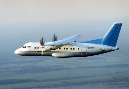 Máy bay vận tải An-140 Ukraine Máy bay vận tải An-140 Ukraine