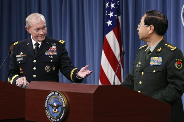 Trong chuyến thăm Mỹ vừa qua, Tổng tham mưu trưởng quân đội Trung Quốc Phòng Phong Huy đã cố tình đánh lừa dư luận về công cuộc xâm lược vùng biển Việt Nam của Trung Quốc, thể hiện rõ tham vọng bành trướng lãnh thổ, xâm lược. Hành động của Trung Quốc đã liên tục bị Mỹ lên án, phê phán. Trong chuyến thăm Mỹ vừa qua, Tổng tham mưu trưởng quân đội Trung Quốc Phòng Phong Huy đã cố tình đánh lừa dư luận về công cuộc xâm lược vùng biển Việt Nam của Trung Quốc, thể hiện rõ tham vọng bành trướng lãnh thổ, xâm lược. Hành động của Trung Quốc đã liên tục bị Mỹ lên án, phê phán.