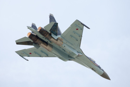 Máy bay chiến đấu Su-35 Nga