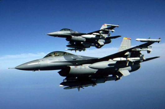 F-16 là máy bay chiến đấu phản lực, hạng nhẹ, đa nhiệm vụ, do General Dynamics và Lockheed Martin phát triển và hiện hoạt động tại 24 quốc gia, F-16 là máy bay chiến đấu phản lực, hạng nhẹ, đa nhiệm vụ, do General Dynamics và Lockheed Martin phát triển và hiện hoạt động tại 24 quốc gia,