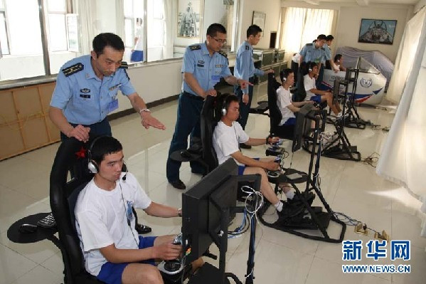 Phòng kiểm tra khả năng bay đặc biệt của từng học viên Phòng kiểm tra khả năng bay đặc biệt của từng học viên