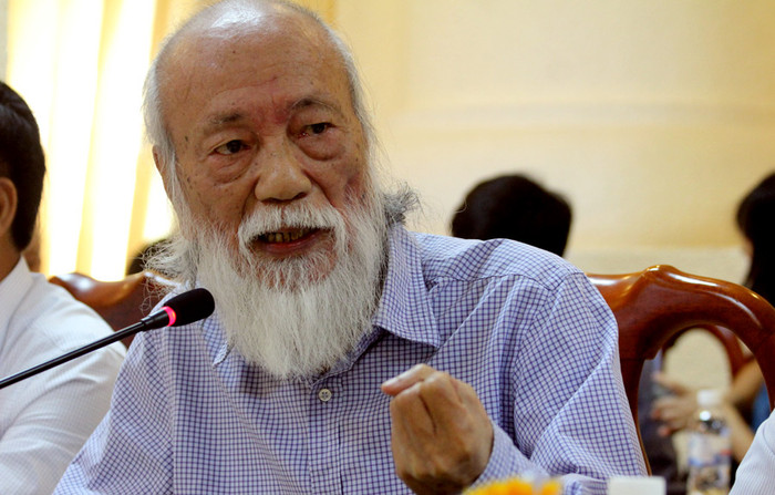 Thầy Văn Như Cương vẫn khẳng định, Bộ Giáo dục quá ôm đồm việc trong kỳ thi vừa qua. Ảnh Xuân Trung