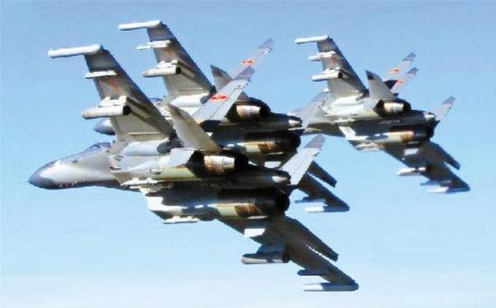 Ngày 13 tháng 3 năm 2015, báo chí Trung Quốc cho biết, Không quân Trung Quốc điều động nhiều tốp máy bay chiến đấu tuần tra biên giới Trung Quốc-Myanmar (nguồn ce.cn TQ)