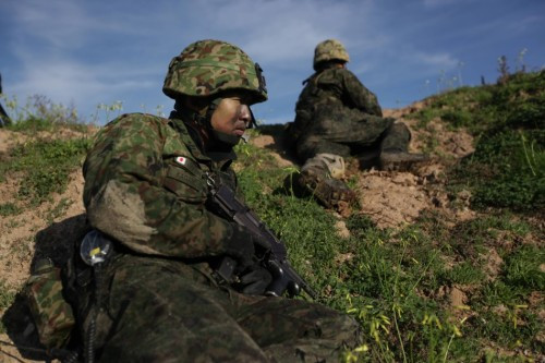 Lực lượng Phòng vệ Nhật Bản tiến hành diễn tập đột kích đổ bộ ở Southern California, Mỹ (nguồn mạng sina TQ) Lực lượng Phòng vệ Nhật Bản tiến hành diễn tập đột kích đổ bộ ở Southern California, Mỹ (nguồn mạng sina TQ)