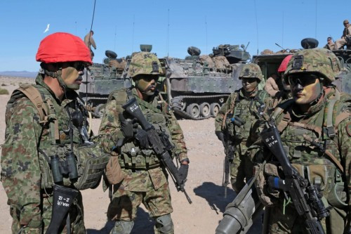 Mỹ-Nhật tập trận chung (nguồn mạng sina Trung Quốc) Mỹ-Nhật tập trận chung (nguồn mạng sina Trung Quốc)