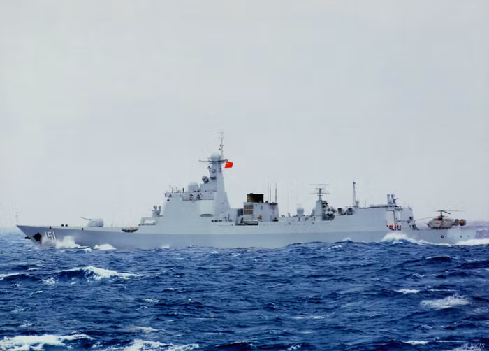Biên đội tàu chiến Hải quân Trung Quốc tập trận ở biển xa (nguồn báo Hoàn Cầu, TQ)