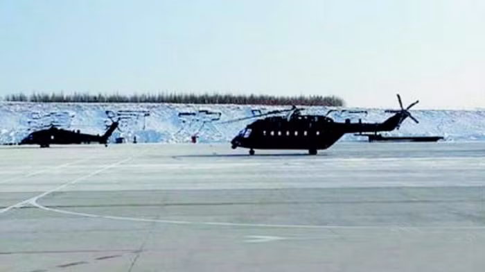 Máy bay trực thăng Z-20 và Z-18 Trung Quốc (nguồn Tin tức Tham khảo, TQ)