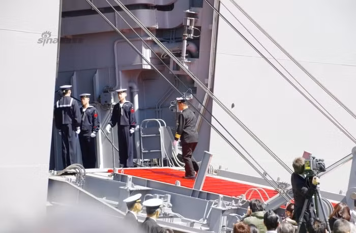 Nhật Bản tổ chức lễ bàn giao tàu sân bay Izumo cho Lực lượng Phòng vệ Biển Nhật Bản (nguồn mạng sina TQ)
