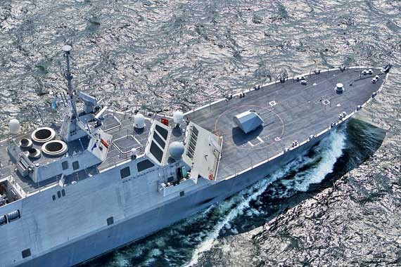Tàu chiến đấu duyên hải Freedom LCS-1 của Mỹ. Tàu chiến đấu duyên hải Freedom LCS-1 của Mỹ.