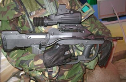 Súng trường FAMAS của quân đội Pháp Súng trường FAMAS của quân đội Pháp