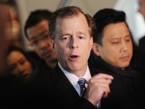 Đặc phái viên Mỹ phụ trách về chính sách với Triều Tiên Glyn Davies phát biểu trong cuộc họp báo trước đàm phán. (Nguồn: THX/TTXVN) Đặc phái viên Mỹ phụ trách về chính sách với Triều Tiên Glyn Davies phát biểu trong cuộc họp báo trước đàm phán. (Nguồn: THX/TTXVN)