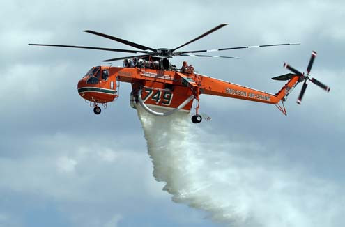 Kể từ khi gia nhập thị trường hàng không dân dụng vào năm 1969 đến nay, chiếc S-64 tham gia chủ yếu vào ngành xây dựng và góp mặt vào nhiều công trình nổi tiếng thế giới. Kể từ khi gia nhập thị trường hàng không dân dụng vào năm 1969 đến nay, chiếc S-64 tham gia chủ yếu vào ngành xây dựng và góp mặt vào nhiều công trình nổi tiếng thế giới.