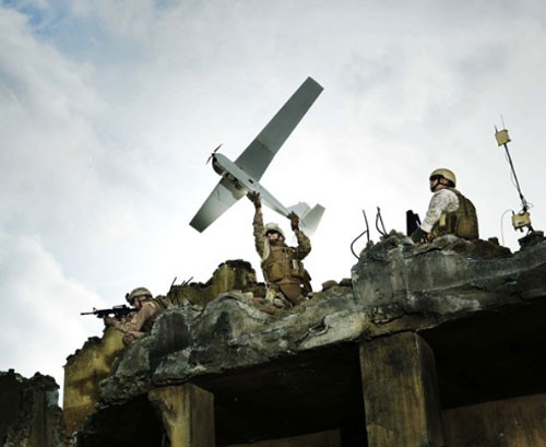 3. Puma AE. Máy bay không người lái Puma AE được nghiên cứu và phát triển bởi công ty AeroVironment. 3. Puma AE. Máy bay không người lái Puma AE được nghiên cứu và phát triển bởi công ty AeroVironment.