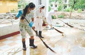 Tất cả những biện pháp trên chỉ là những cách để diệt ruồi khi nó đã bùng phát thành dịch. Biện pháp quan trọng nhất để giảm thiểu tối đa nạn ruồi và tác hại của nó đên con người là phải giữ gìn vệ sinh sạch sẽ môi trường xung quanh nơi sinh sống, học tập và làm việc. Tất cả những biện pháp trên chỉ là những cách để diệt ruồi khi nó đã bùng phát thành dịch. Biện pháp quan trọng nhất để giảm thiểu tối đa nạn ruồi và tác hại của nó đên con người là phải giữ gìn vệ sinh sạch sẽ môi trường xung quanh nơi sinh sống, học tập và làm việc.