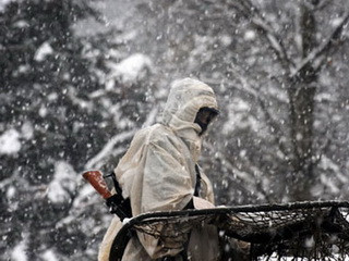 Binh sĩ Ấn Độ đóng tại Kashmir - Ảnh: AFP Binh sĩ Ấn Độ đóng tại Kashmir - Ảnh: AFP