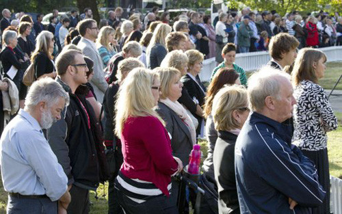 Lễ tưởng niệm nạn nhân vụ động đất tại Christchurch (Ảnh: Reuters) Lễ tưởng niệm nạn nhân vụ động đất tại Christchurch (Ảnh: Reuters)