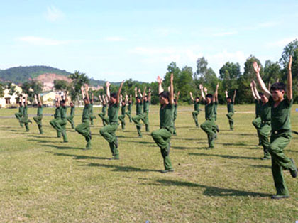 Tập thể dục để nâng cao thể lực. Tập thể dục để nâng cao thể lực.