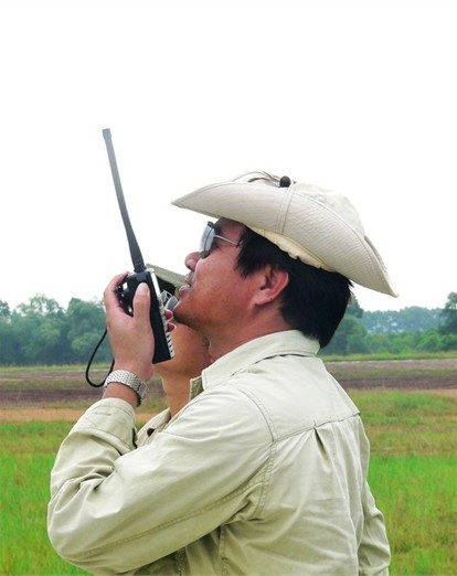 Điều khiển dù từ mặt đất Điều khiển dù từ mặt đất