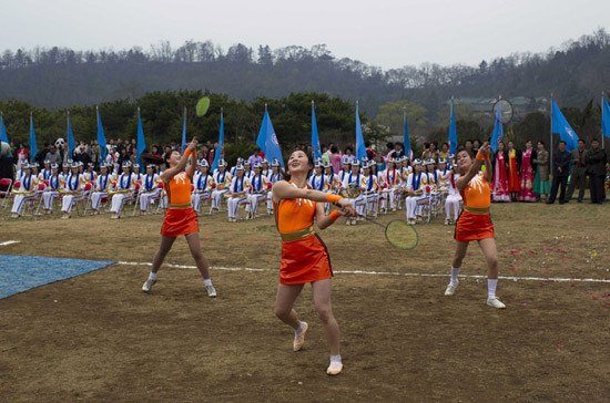 Một màn đồng diễn thể thao sôi động