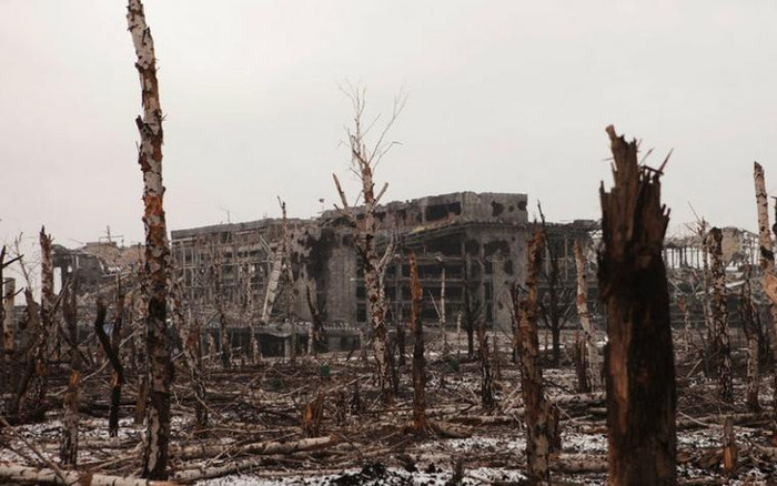 Hậu quả xung đột vũ trang ở Ukraine Hậu quả xung đột vũ trang ở Ukraine