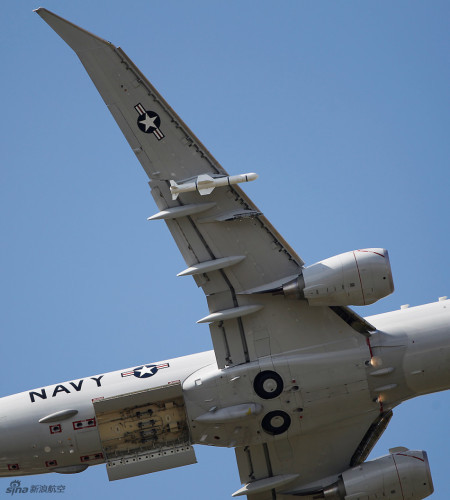 Máy bay tuần tra săn ngầm P-8A Poseidon Hải quân Mỹ (nguồn mạng sina TQ)