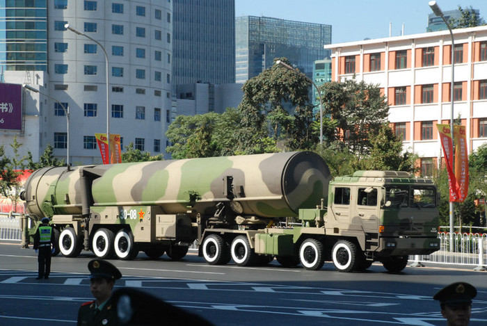 Tên lửa đạn đạo xuyên lục địa Đông Phong-31A, Pháo binh 2 Trung Quốc