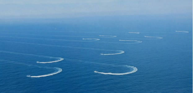 Cụm tàu tên lửa 022 Hải quân Trung Quốc trong một cuộc tập trận