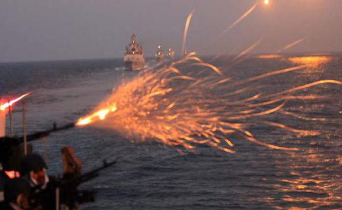 2 cụm chiến đấu tàu sân bay Ấn Độ vừa tham gia cuộc tập trận bắt đạn thật quy mô lớn 2 cụm chiến đấu tàu sân bay Ấn Độ vừa tham gia cuộc tập trận bắt đạn thật quy mô lớn