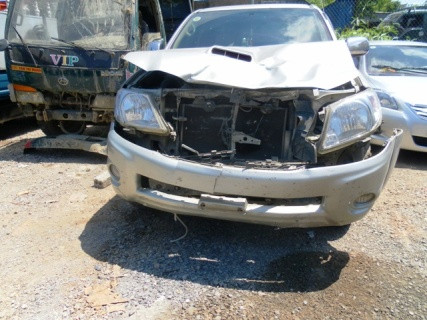 Chiếc xế hộp gây tai nạn rồi định bỏ trốn đang bị tạm giữ