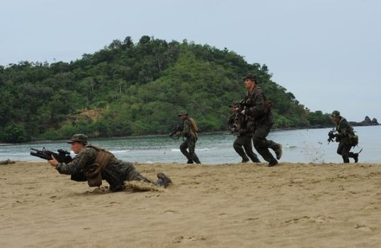 Mỹ-Philippines diễn tập "Balikatan-2012"