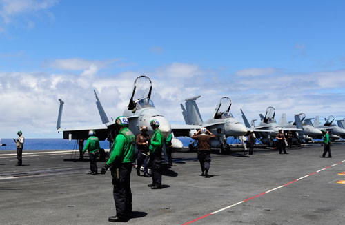 Tàu sân bay Mỹ tham gia diễn tập Vành đai Thái Bình Dương. Tàu sân bay Mỹ tham gia diễn tập Vành đai Thái Bình Dương.