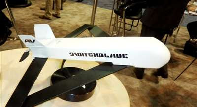 Máy bay không người lái phóng ngầm Switch Blade của quân Mỹ.