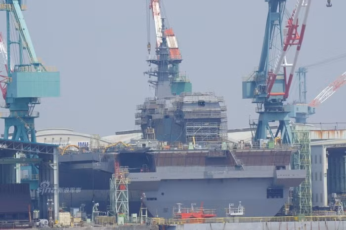 Tàu sân bay trực thăng lớp Izumo thứ hai của Nhật Bản sẽ hạ thủy trong tháng 8 năm 2015