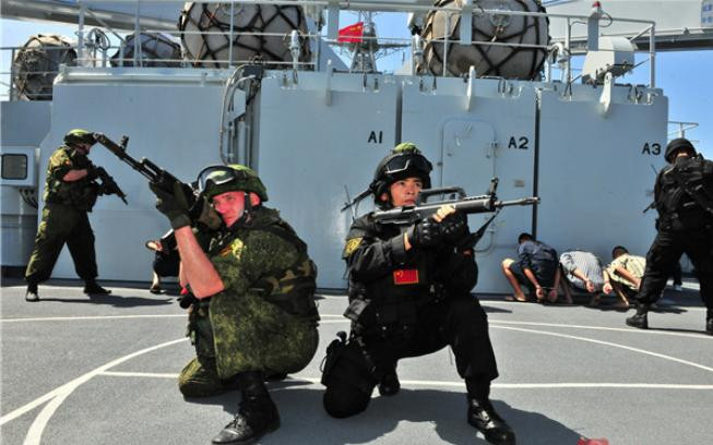 Tháng 5 năm 2015, Hải quân Trung Quốc và Nga tổ chức diễn tập liên hợp trên biển ở Địa Trung Hải