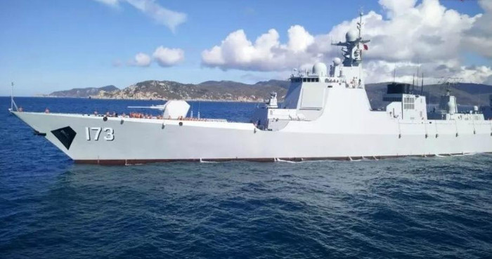 Trung Quốc vừa bố trí thêm tàu khu trục tên lửa Trường Sa 173 Type 052D ở Biển Đông Trung Quốc vừa bố trí thêm tàu khu trục tên lửa Trường Sa 173 Type 052D ở Biển Đông