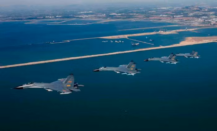 Máy bay chiến đấu J-11B Trung Quốc