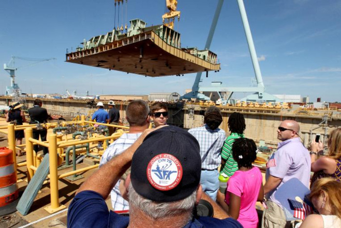 Ngày 22 tháng 8 năm 2015, Mỹ khởi công chế tạo tàu sân bay USS John F. Kennedy CVN 79 Ngày 22 tháng 8 năm 2015, Mỹ khởi công chế tạo tàu sân bay USS John F. Kennedy CVN 79