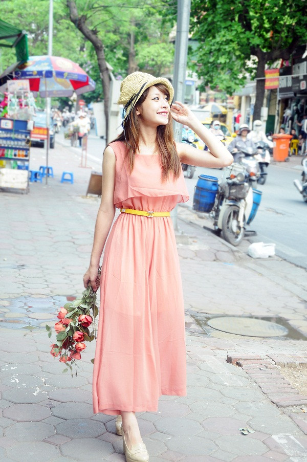 Xem thêm:Phương Trinh diện váy xẻ cao, làm 'lu mờ' Midu / 'Lady' hóa hot girl xinh tươi nhờ thay kiểu tóc Xem thêm:Phương Trinh diện váy xẻ cao, làm 'lu mờ' Midu / 'Lady' hóa hot girl xinh tươi nhờ thay kiểu tóc