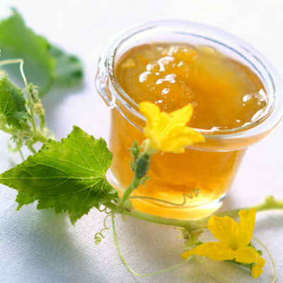 Mật ong, đậu nành hoặc sữa đậu nành (nếu ăn cùng lúc có thể sẽ gây nguy hiểm) (Ảnh: ITN) Xem thêm: 10 điều cấm kỵ khi ăn dưa hấu Mật ong, đậu nành hoặc sữa đậu nành (nếu ăn cùng lúc có thể sẽ gây nguy hiểm) (Ảnh: ITN) Xem thêm: 10 điều cấm kỵ khi ăn dưa hấu