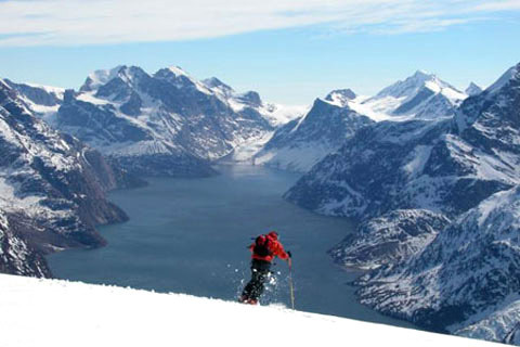 Theo lời khuyên của các bác sĩ chuyên khoa thì những bài tập và hoạt động sau nên tránh đối với các thai phụ: Trượt tuyết Xem thêm: Điểm danh các loại củ quả ăn nhiều dễ nhiễm độc Theo lời khuyên của các bác sĩ chuyên khoa thì những bài tập và hoạt động sau nên tránh đối với các thai phụ: Trượt tuyết Xem thêm: Điểm danh các loại củ quả ăn nhiều dễ nhiễm độc