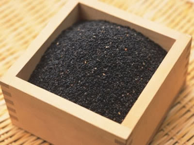 Với thể thận hư nên dùng củ mài, vừng đen, trứng gà, sữa bò, cá chép, đậu đỏ, nước mía, trai, sò, ốc, hến... Người ta nhận thấy, 70% tổng số lượng kẽm trong cơ thể được tập trung tại TTL. Xem thêm: Ăn những thực phẩm này, coi chừng bị "tẩy chay" vì... hôi miệng Với thể thận hư nên dùng củ mài, vừng đen, trứng gà, sữa bò, cá chép, đậu đỏ, nước mía, trai, sò, ốc, hến... Người ta nhận thấy, 70% tổng số lượng kẽm trong cơ thể được tập trung tại TTL. Xem thêm: Ăn những thực phẩm này, coi chừng bị "tẩy chay" vì... hôi miệng