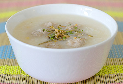 Bài 2: bá tử nhân 10g, khiếm thực 20g, gạo nếp 30g, đường trắng lượng vừa đủ. Tất cả đem ninh thành cháo, cho thêm đường ăn trong ngày. Xem thêm: Ăn những thực phẩm này, coi chừng bị "tẩy chay" vì... hôi miệng Bài 2: bá tử nhân 10g, khiếm thực 20g, gạo nếp 30g, đường trắng lượng vừa đủ. Tất cả đem ninh thành cháo, cho thêm đường ăn trong ngày. Xem thêm: Ăn những thực phẩm này, coi chừng bị "tẩy chay" vì... hôi miệng