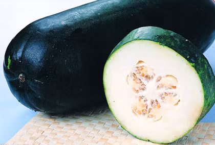 Vỏ bí đao 30g nấu nước uống. Trị mẩn ngứa vào mùa hè. Xem thêm: Cảnh báo chị,em nội trợ: độc tố nguy hiểm "ẩn mình" trong thực phẩm / Hoa Ngọc Lan - "Thầy thuốc" chữa bệnh hiệu quả, bạn đã biết?